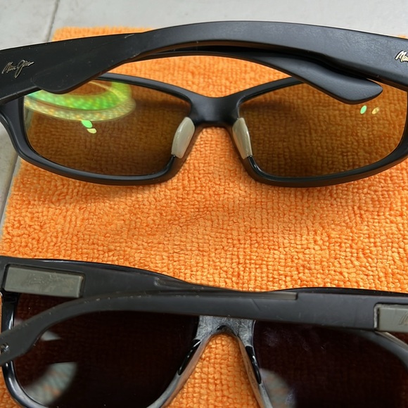 Lot of designer prescription sunglasses with scratches, for parts or repair - Picture 11 of 11